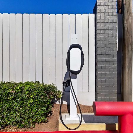 Americas Best Value Inn Houston Heights At I-45 Εξωτερικό φωτογραφία