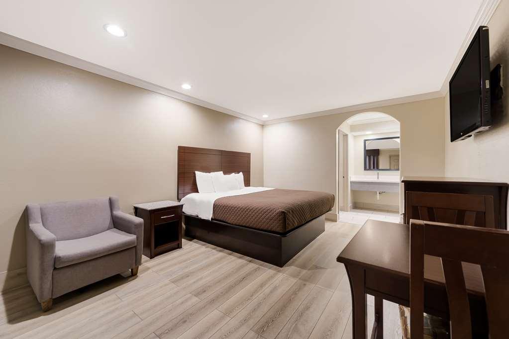 Americas Best Value Inn Houston Heights At I-45 Δωμάτιο φωτογραφία