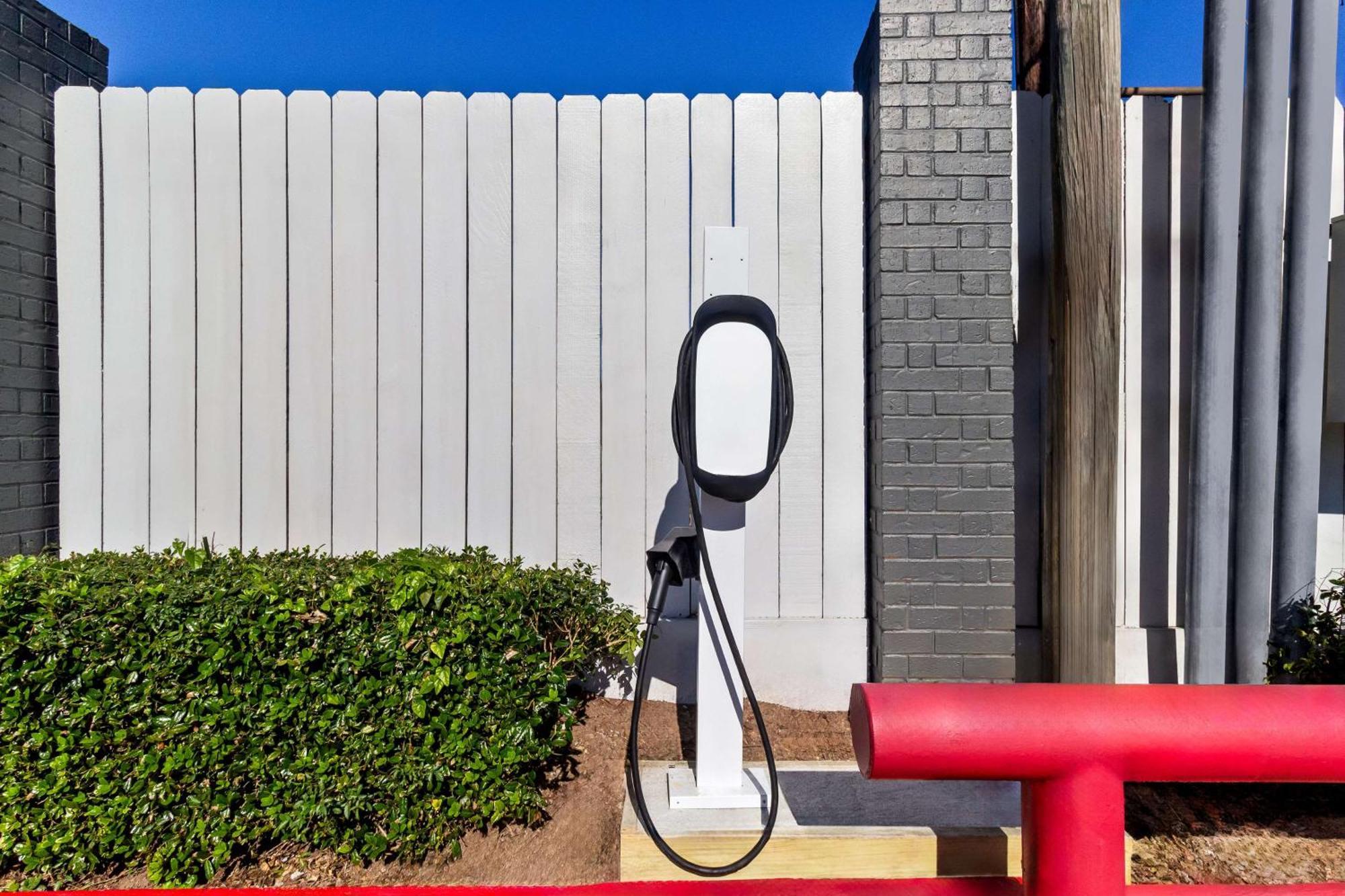 Americas Best Value Inn Houston Heights At I-45 Εξωτερικό φωτογραφία